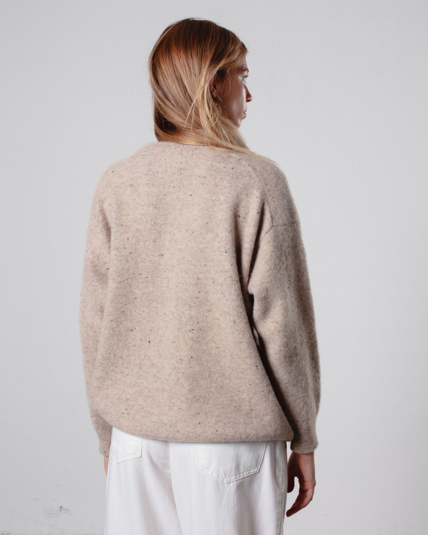 MEGAN CREWNECK