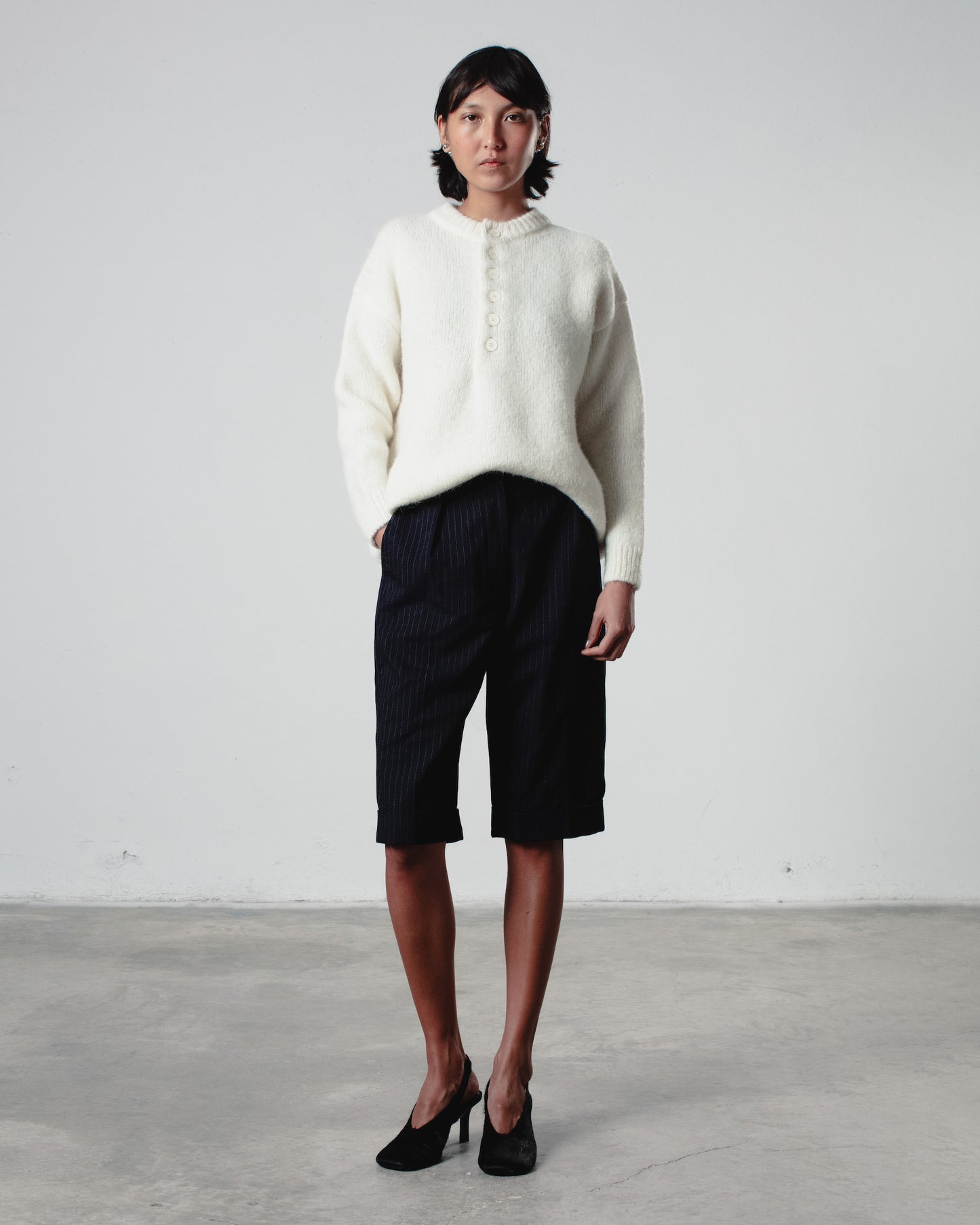 LEXA BUTTONED JUMPER