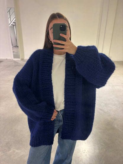 THE CARDIGAN - ARCHIVE