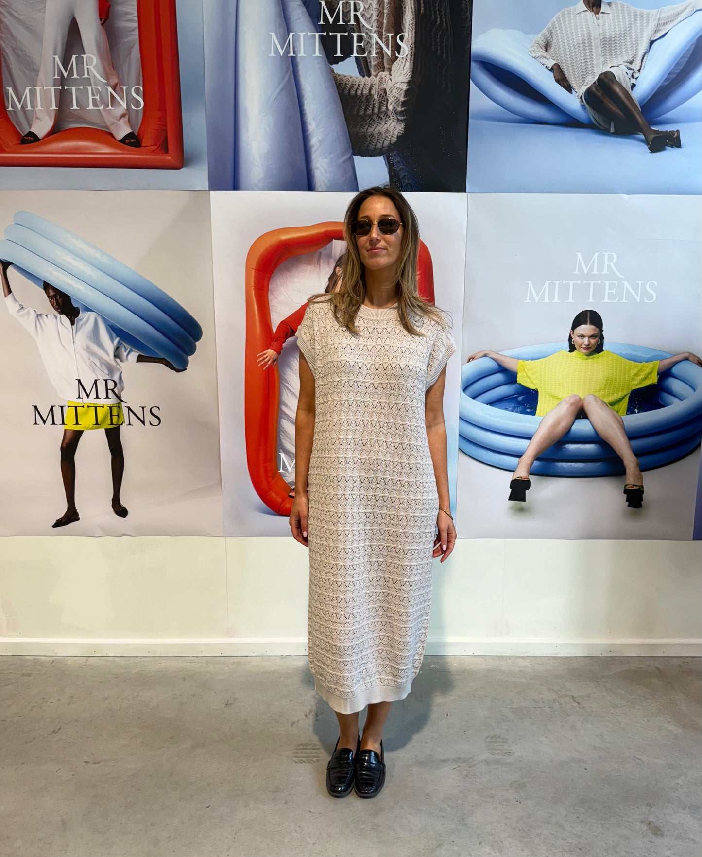 Sleeveless dress archive