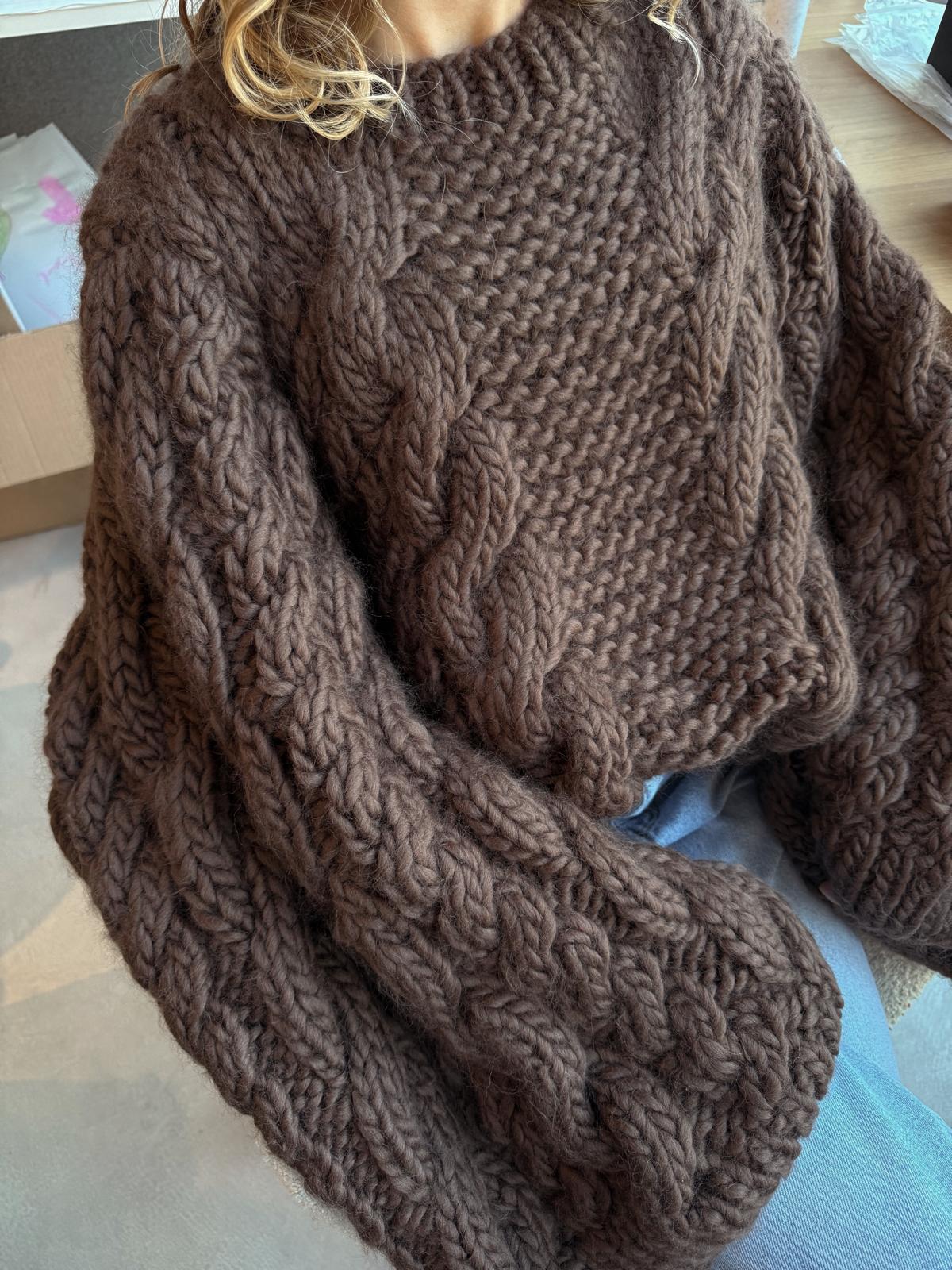 T Sleeve jumper