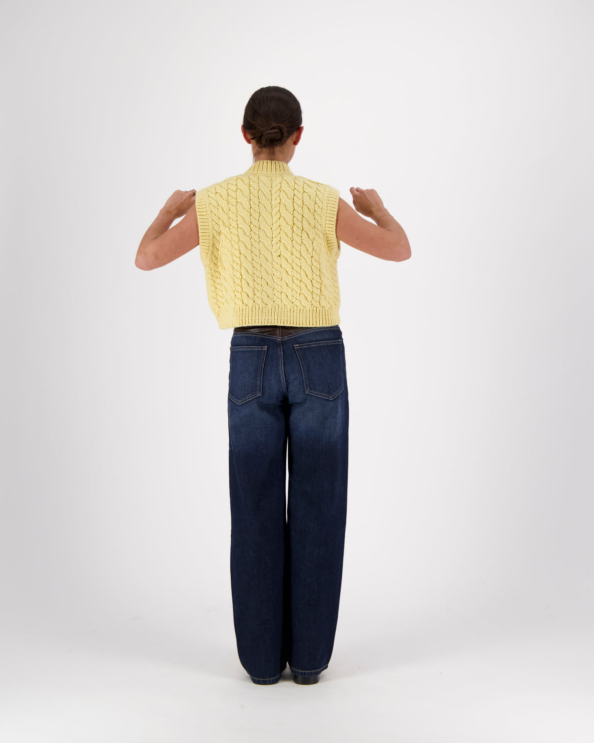 LUMI CABLE BUTTONED VEST