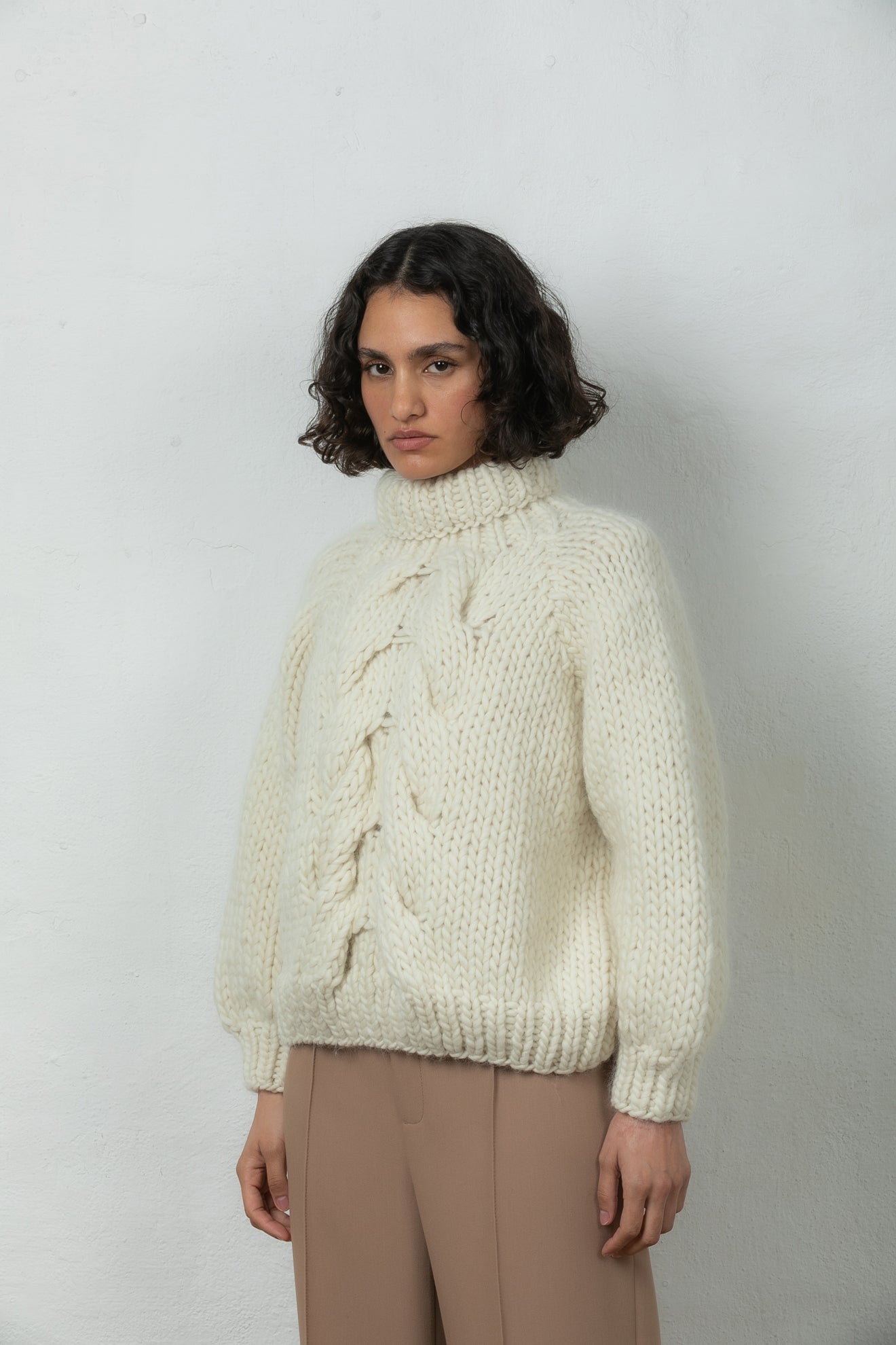 wool jumper chunky knit winter Mr Mittens collar cream white ivory