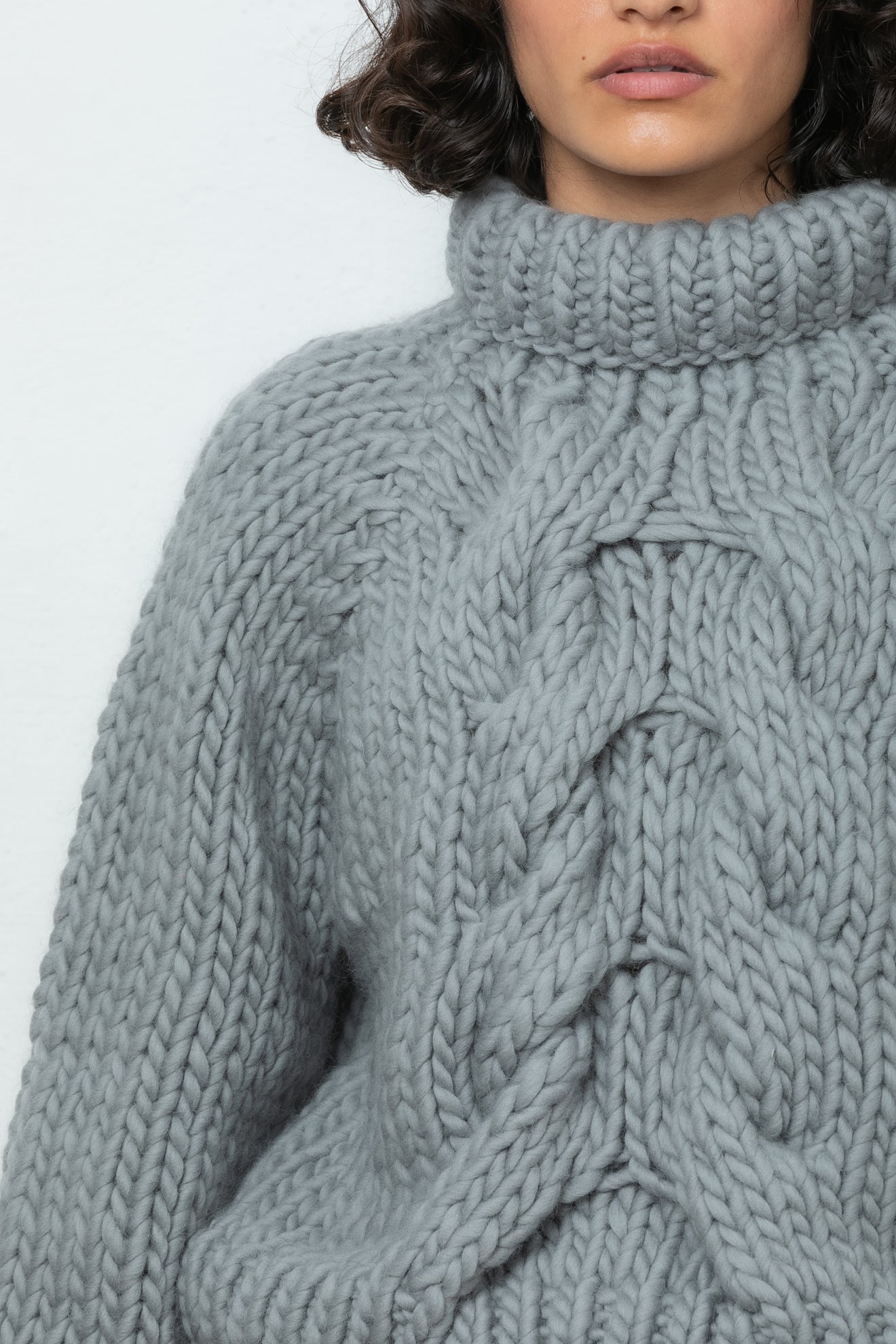 wool jumper chunky knit winter Mr Mittens collar grey