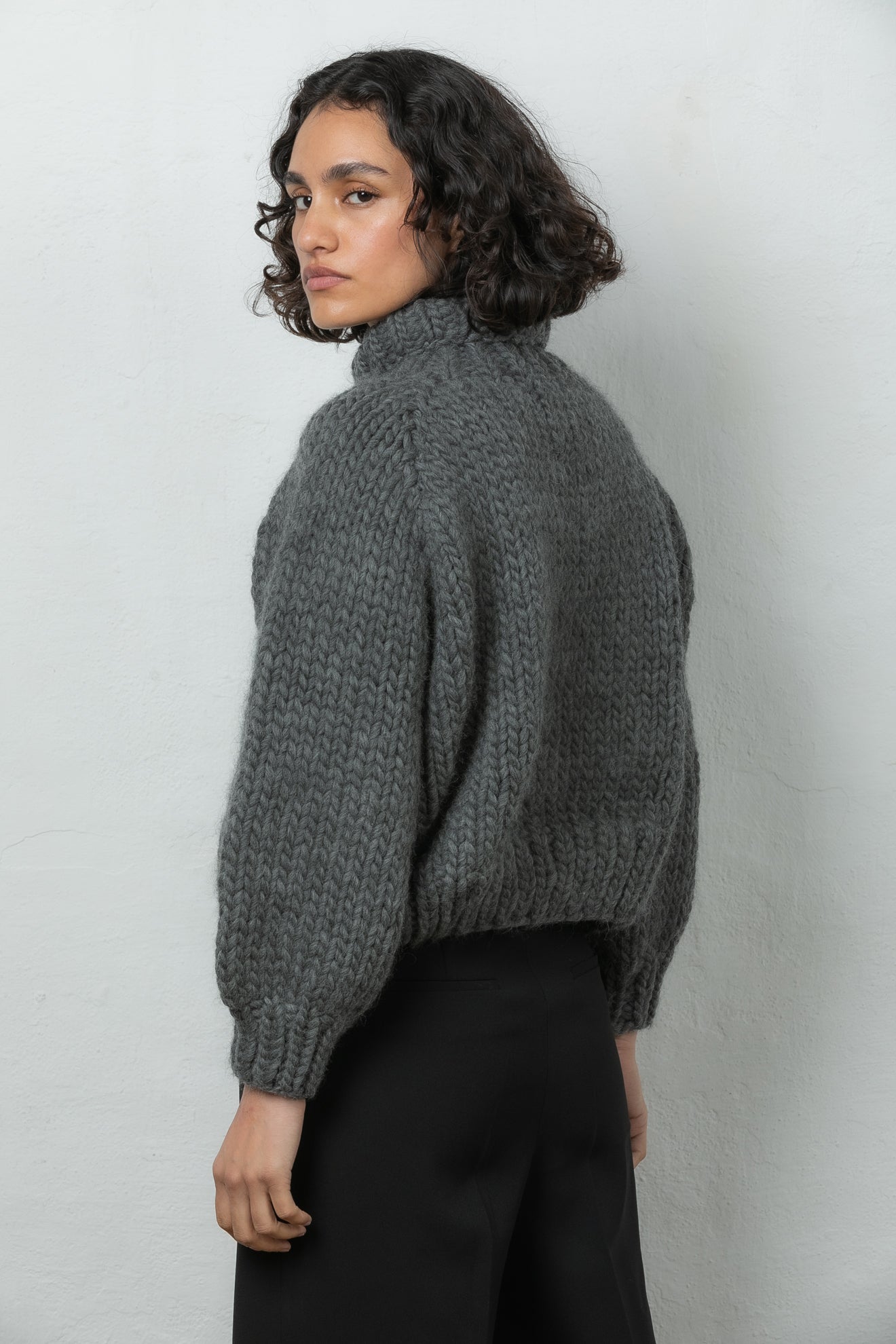 wool jumper chunky knit winter Mr Mittens collar grey charcoal